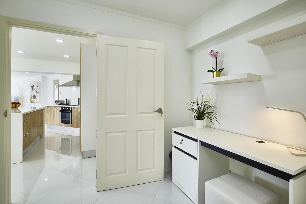 Luxurious Apartment On Jomtien Beach Road Экстерьер фото